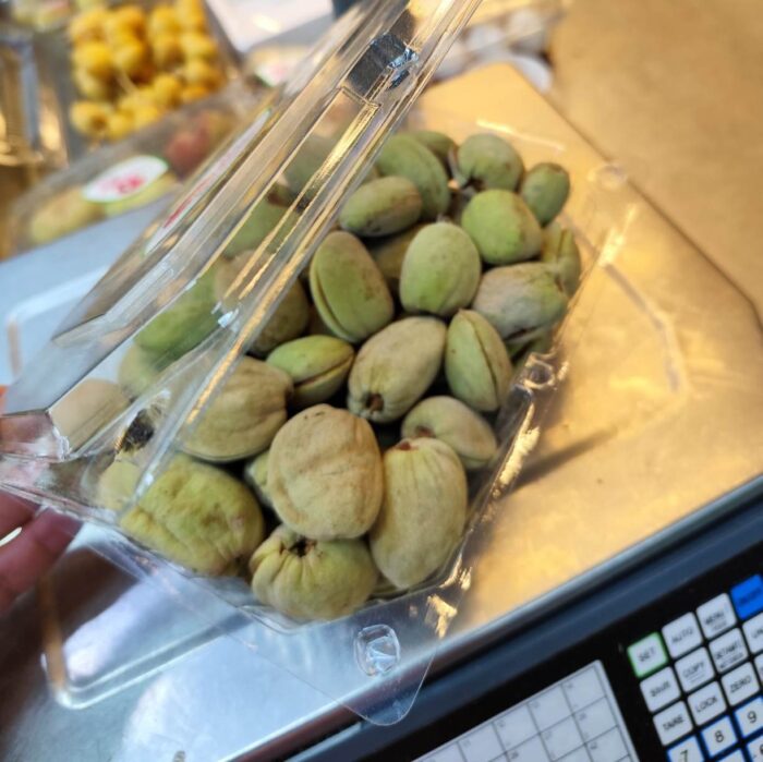 Fresh almond 1 pocket 1Kgبادام تازه - Image 2