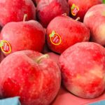Iranian Red apple  سیب قرمز ایران - Image 2