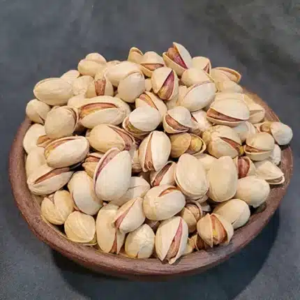 Pistachio Ahmad Aghayi without salt پسته خام احمد آقایی